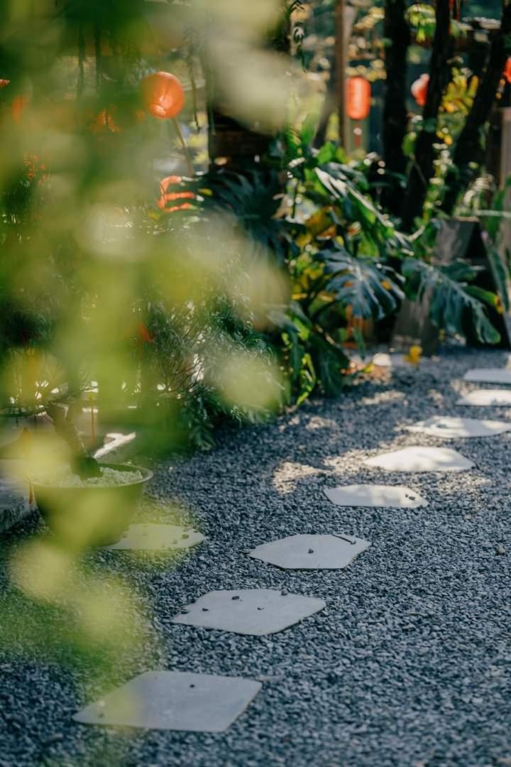 Harmony Garden - Home And Coffee Hue Buitenkant foto